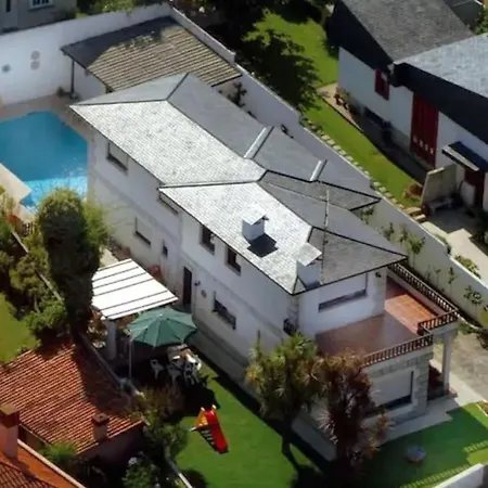 Playa Y Piscina En Сasa de vacaciones *
