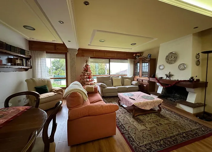 Playa Y Piscina En *